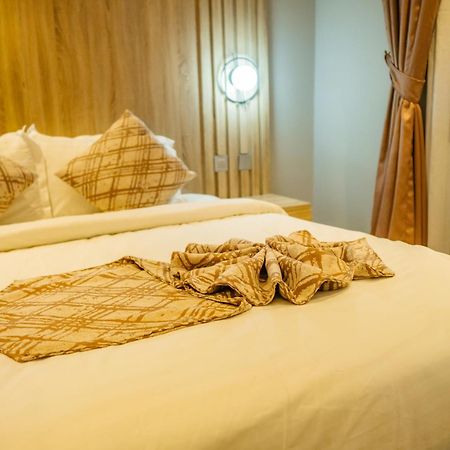 Ojaja Suites By Perennia أكوري المظهر الخارجي الصورة