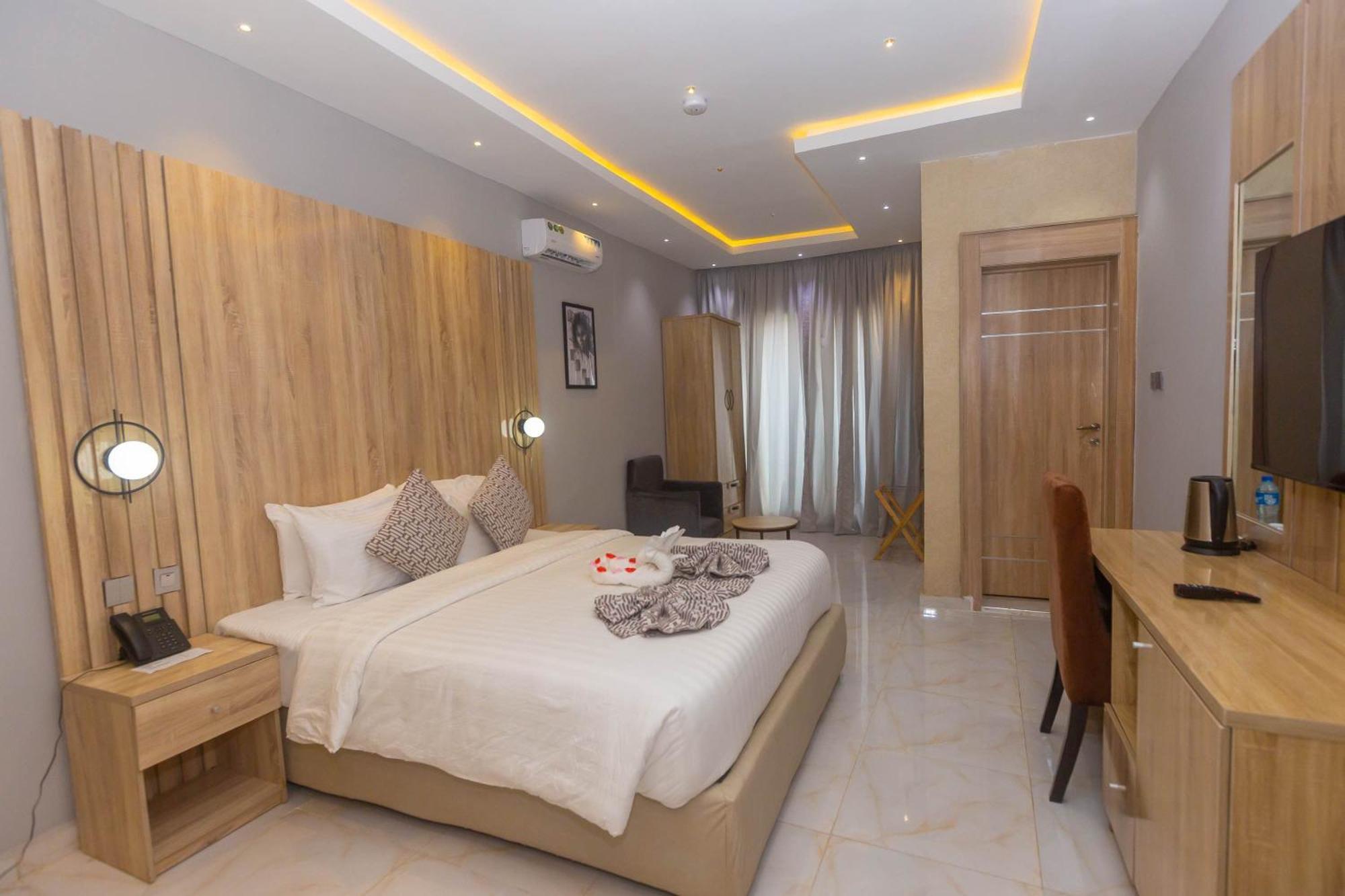 Ojaja Suites By Perennia أكوري المظهر الخارجي الصورة