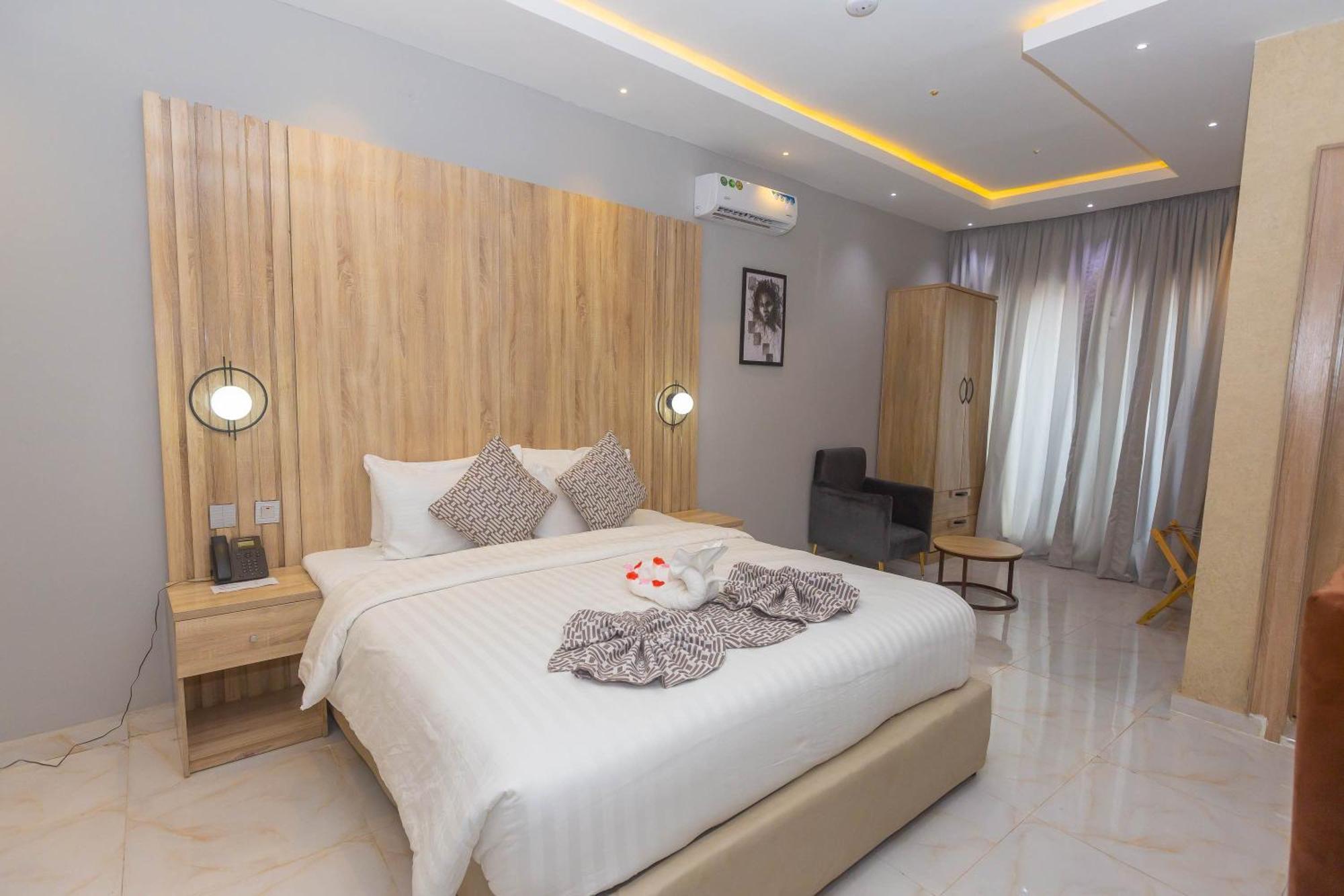 Ojaja Suites By Perennia أكوري المظهر الخارجي الصورة